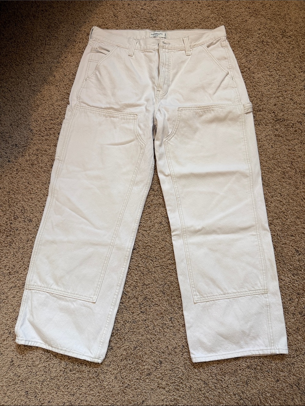 Abercrombie & Fitch White Mid-Rise Slouchy Jeans